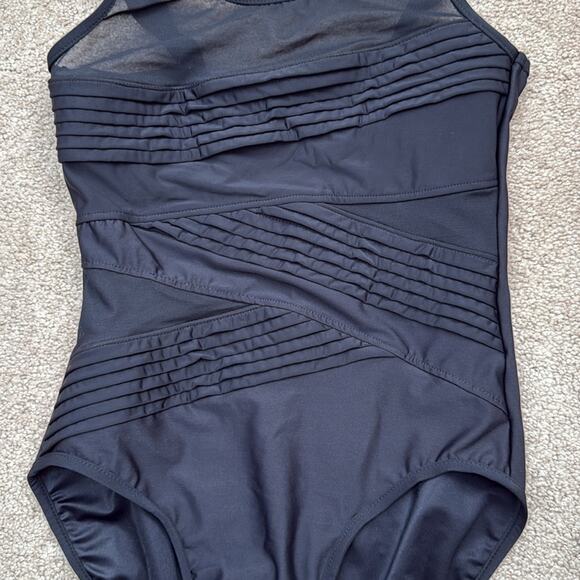 NWOT Miraclesuit High Neck Criss Cross Mesh Black One Piece Swimsuit Size 12 - Picture 2 of 9